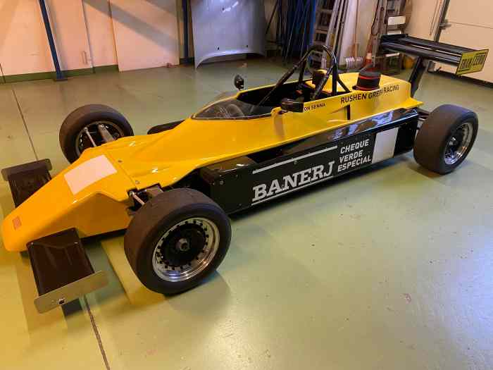 Formule Ford 2000 Van Diemen RF82