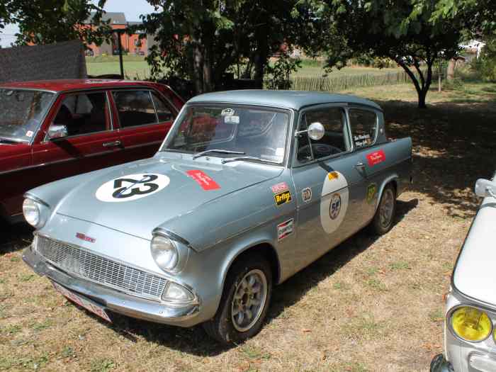 FORD ANGLIA 106 E 