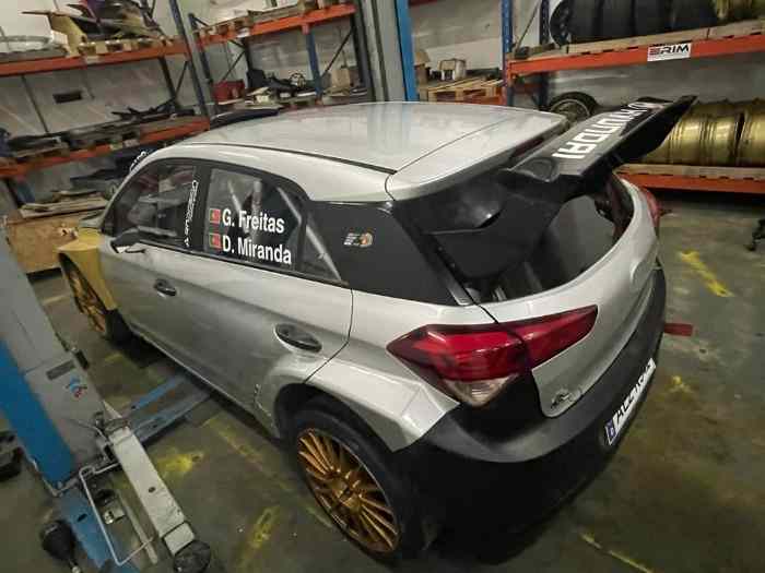 Hyundai i20 R5 EVO3 Car nr. 42A 1