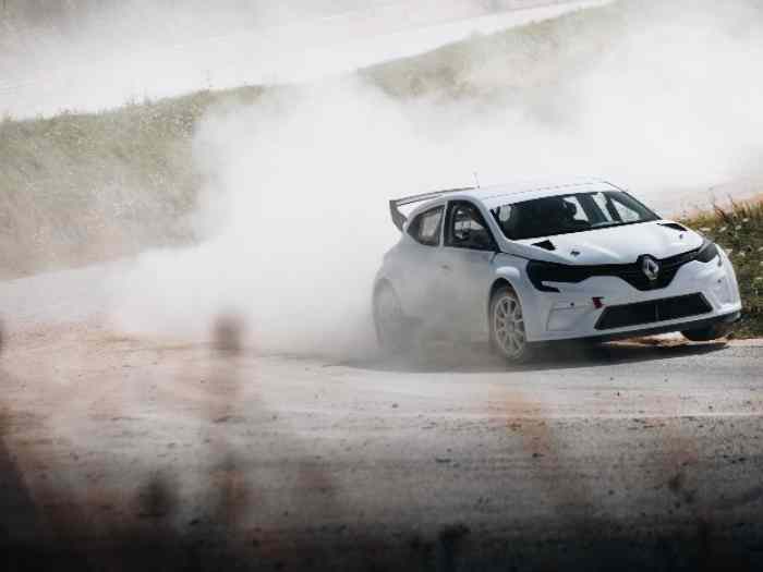 Clio 5 super 1600 rallycross