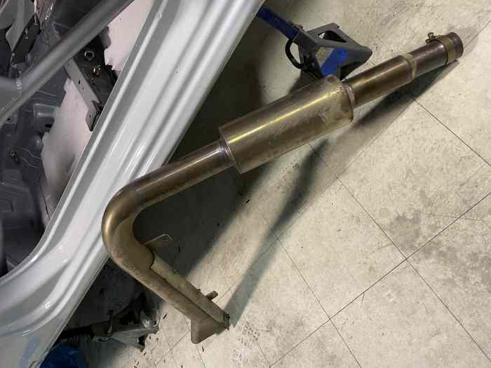 UN BOUCHON DE RADIATEUR POUR MOTO YAMAHA 125 DTR DTRE DT125R DT R 1989