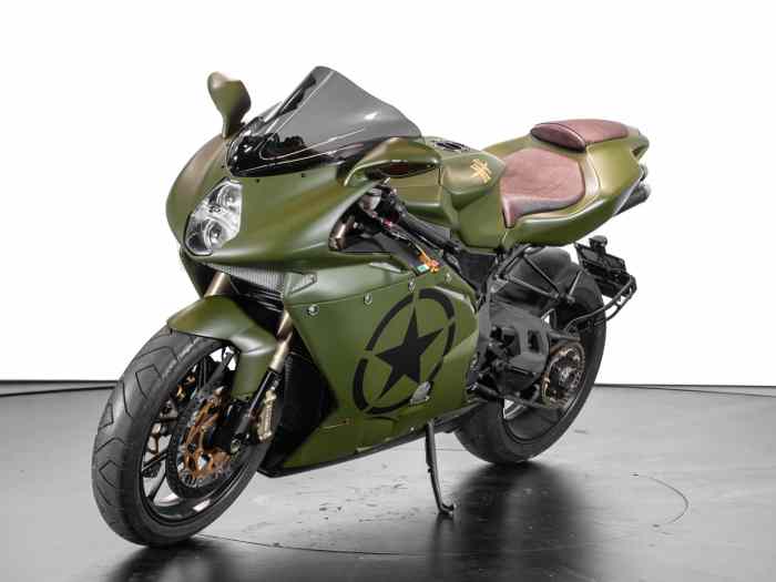 MV AGUSTA F4 1000 R 2006 – photo 2 sur 6