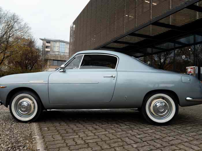 FIAT 1100/103 TV COUPÈ PININFARINA 1