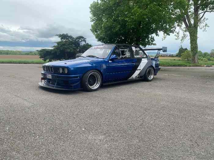 BMW 325I E30 0