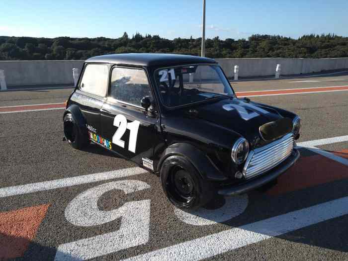 Mini KAD 16V 200ch, Saloon Car 0