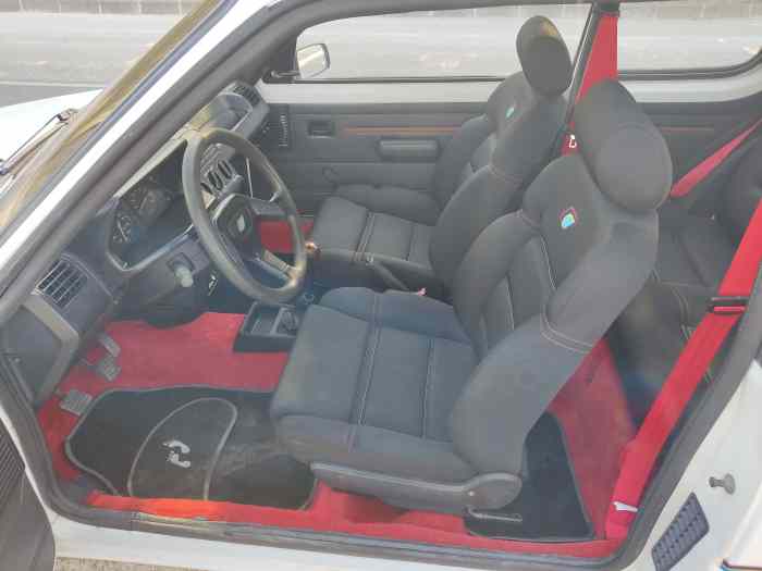 Peugeot 205 rallye 4