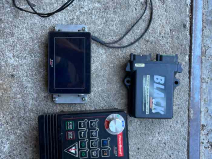 Pack E-race Dash + boitier erace black + powerboard 5