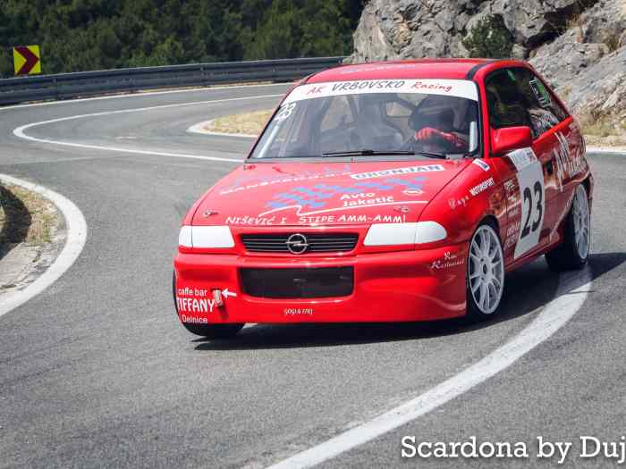 Opel Astra 2.0 GSi 0