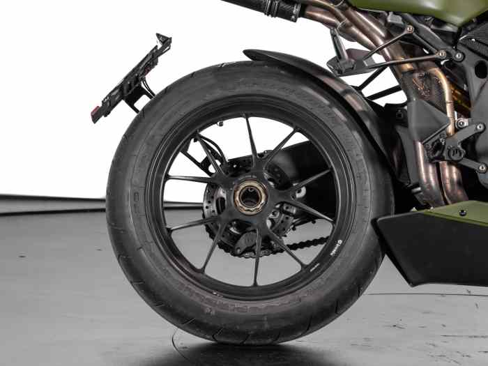MV AGUSTA F4 1000 R 2006 – photo 6 sur 6