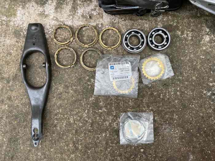 OPEL VRAI BOITE VITESSE 4/1000 TOURS IRMSCHER. MOTEUR C.I.H 4