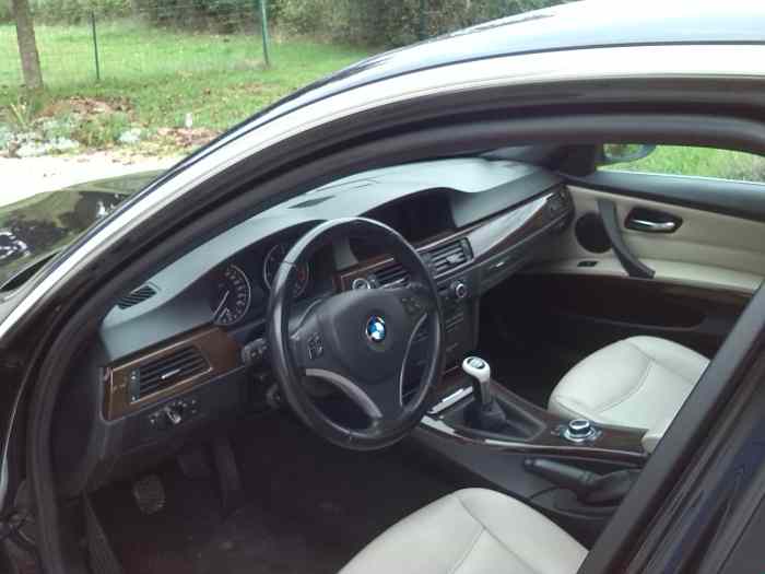 VENDS :BMW 320 D. 2010 .184 CV. 2