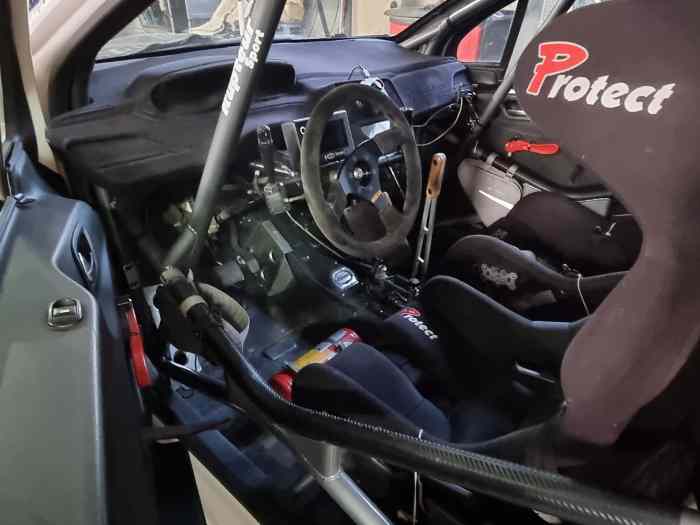 208 R2 Moteur neuf 4