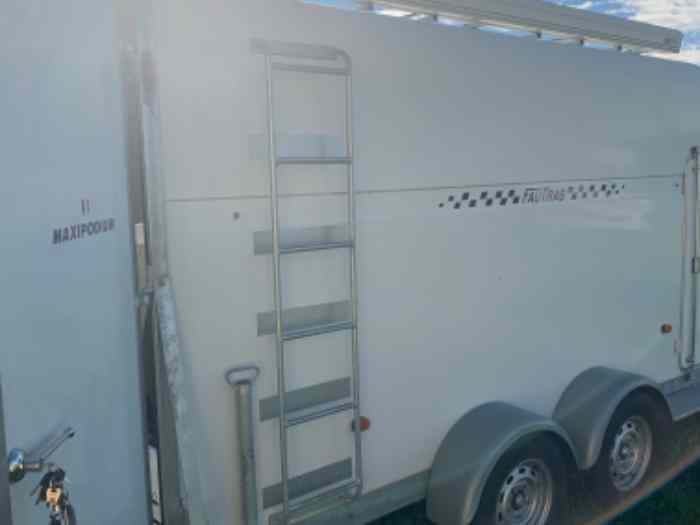 Remorque Vans Fautras Maxi Podium 3