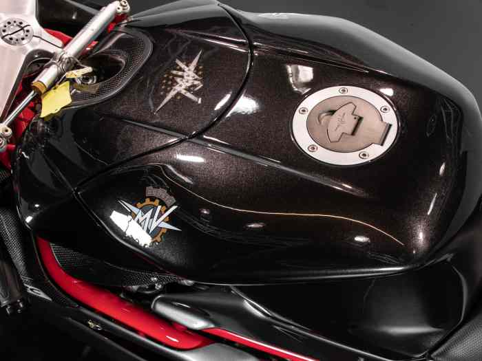 MV AGUSTA F4 750 SENNA 002/300 2000 5