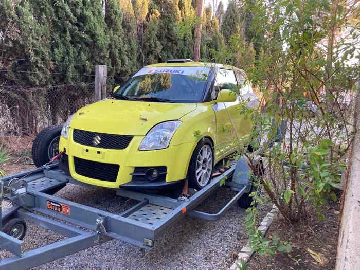 SUZUKI SWIFT R2 2
