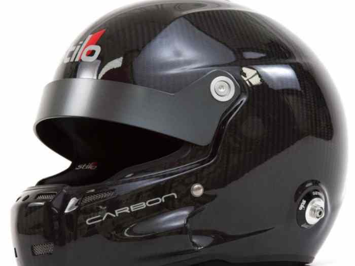 CASQUE INTÉGRAL STILO ST5 R CARBONE SA2020