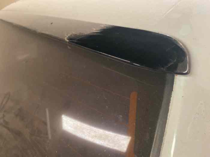Aileron 205 gti
