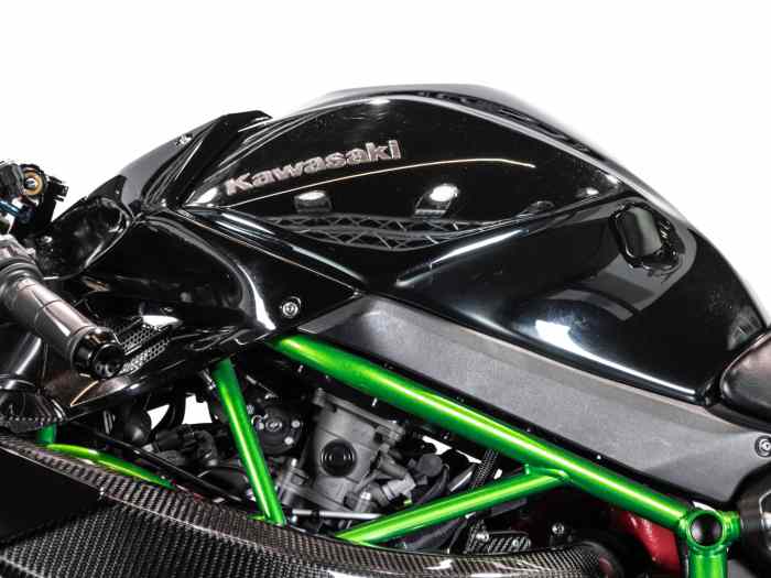 KAWASAKI H2R 2015 2