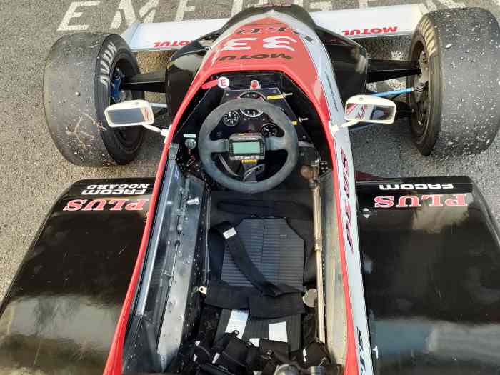Formule 3 Martini MK42 3