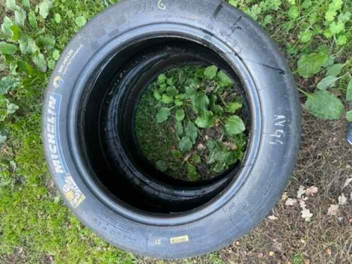 R21 en 16 - pièces et voitures de course à vendre, de rallye et de circuit.