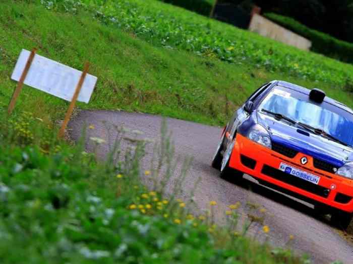 Renault Clio Rs F2000 0