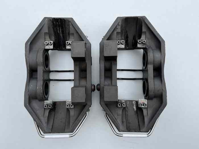 2 étriers AP RACING 4 PISTONS CP3228 Révisé 3