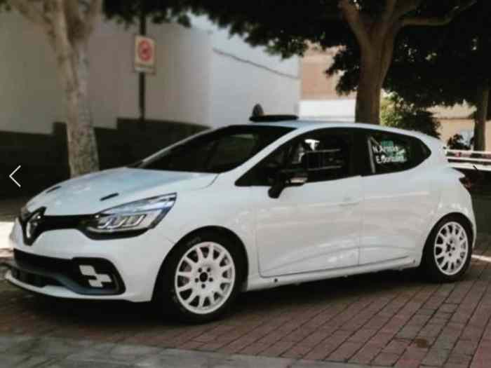 A vendre renault clio r3t 1