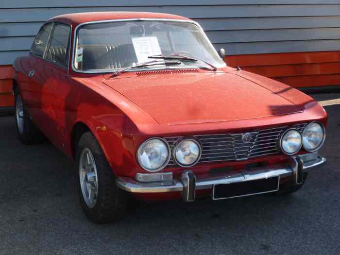 Alfa Romeo Junior 1300 GT