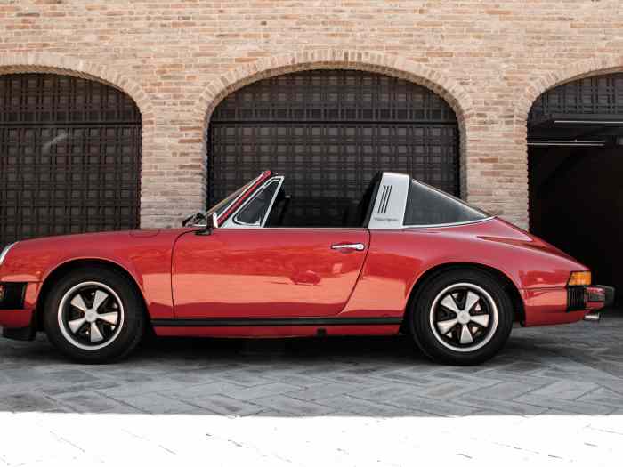 PORSCHE 911 S 2.7 TARGA 1974 1