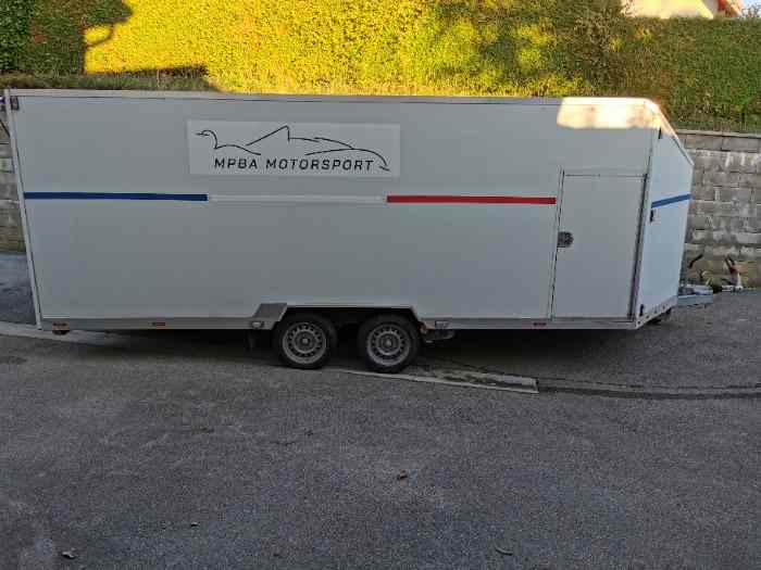 Remorque porte voiture fermée 5