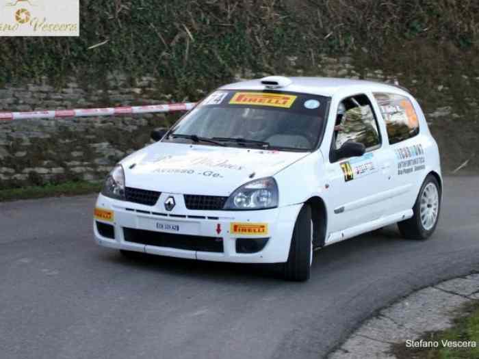 Renault Clio RS Light 5