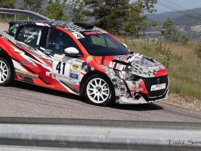 Peugeot 208 rally4 RC4 neuve 4