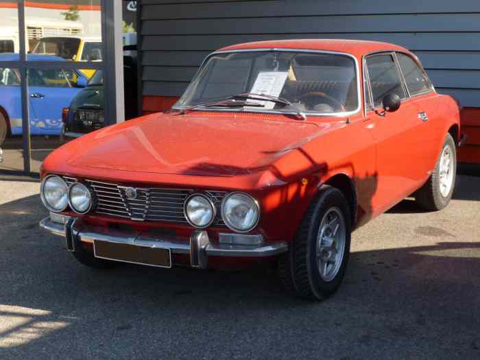 Alfa Romeo Junior 1300 GT 4