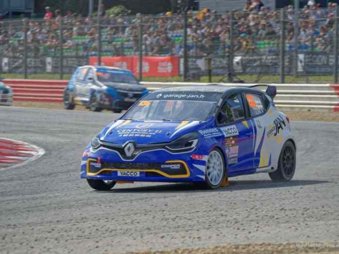 Clio IV super 1600 / RX3 rallycross 2