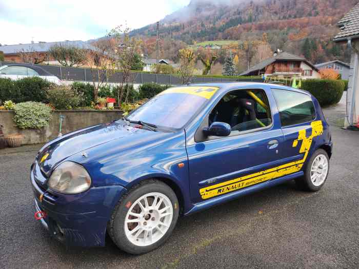 Renault Clio 2 RS 1 Groupe N 0
