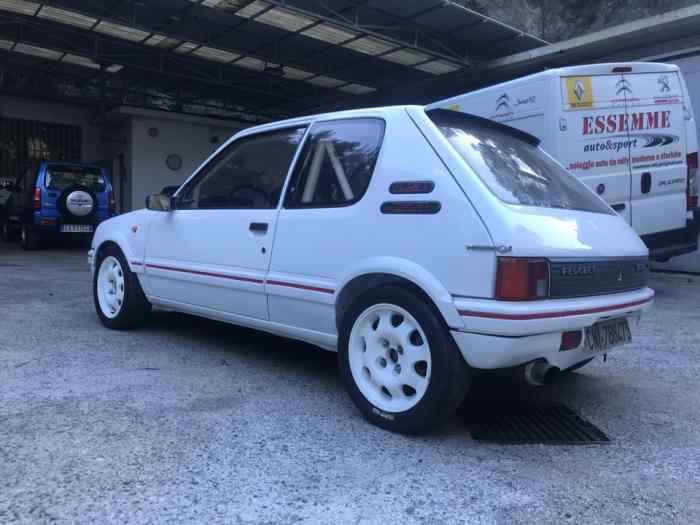 Peugeot 205 GTI 1900 HTP FIA 1