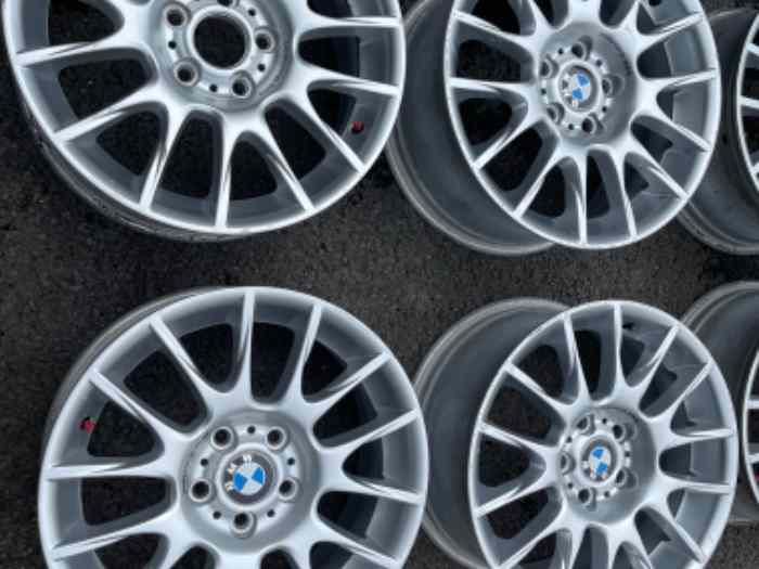 Lot de 13 jantes BMW 135I GT10 AV et AR 18 4
