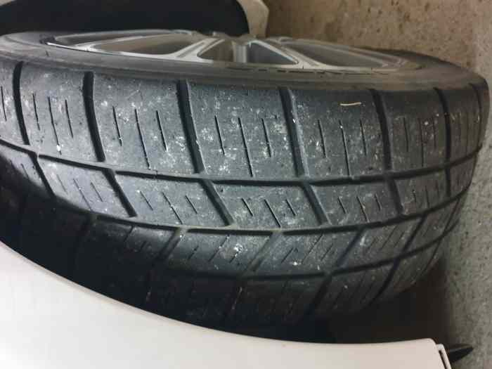 16 Pneus hankook en 210/625 r 17 – photo 2 sur 3
