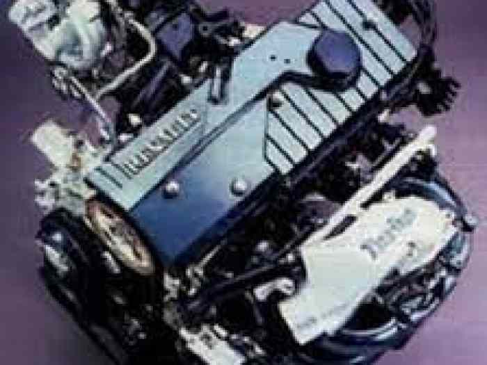 Pièces moteur/boîte Renault 21 2 litre...