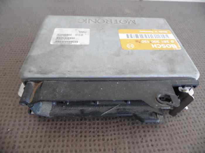 CALCULATEUR MOTRONIC 0261200130 ALFA ROMEO 164 3.0 V6 QV 12V 0