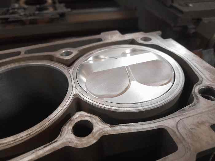 bas moteur EW F2000 2