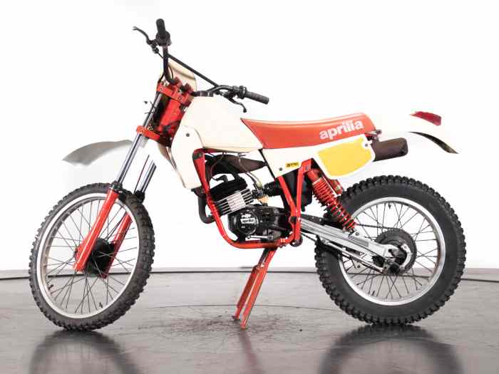 APRILIA SCARABEO RC 1977 0