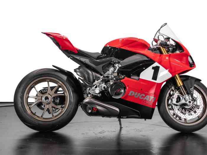 DUCATI PANIGALE V4 