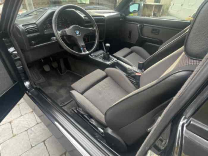 BMW M3 E30 4