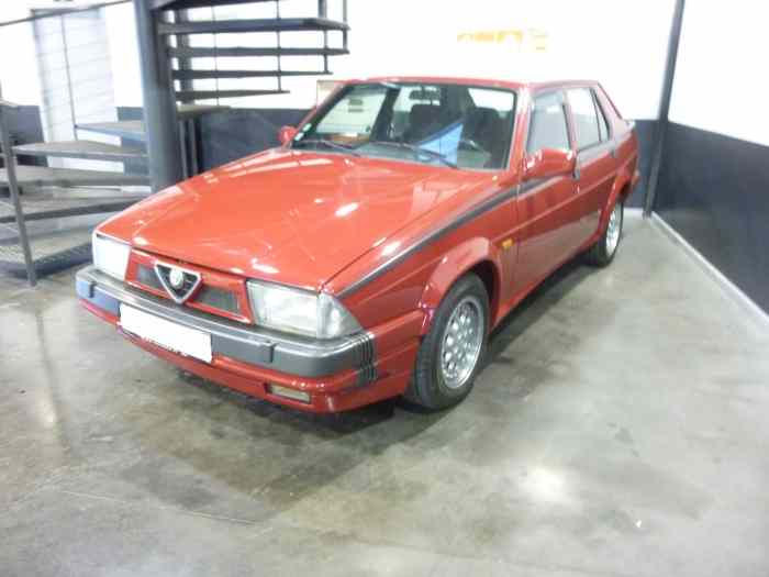 Alfa Romeo 75 Turbo 5