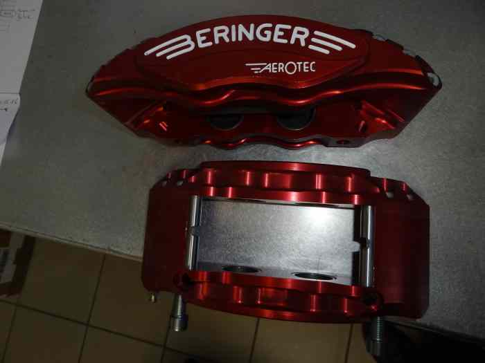 Etriers BERINGER Aérotec