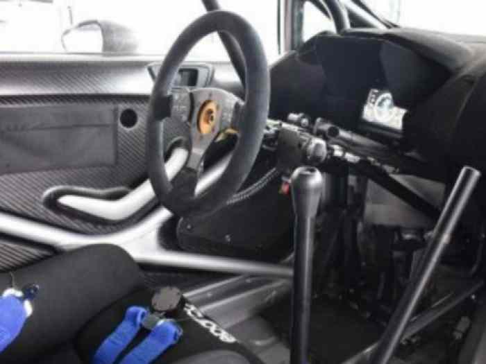 Ford Fiesta R5 MK1 Evo2 Chassis 293 (2021 NEW) WITH SPARE PARTS PACKAGE INCLUSIVE of 30.000 euro 5