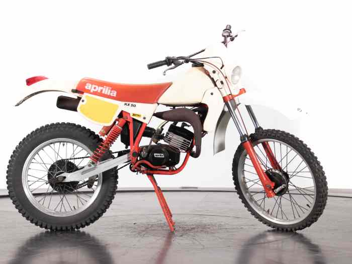 APRILIA SCARABEO RC 1977 1