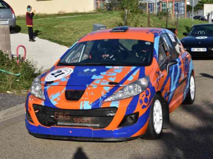 Peugeot 207 F2013 (S 1600) échange possible 0
