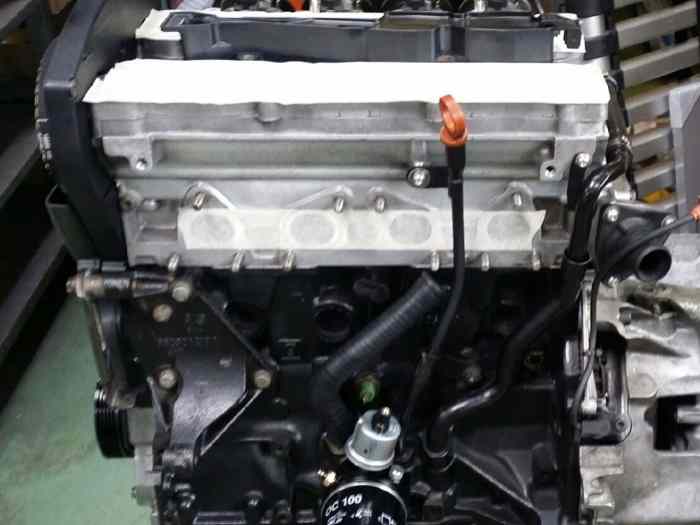 Moteur Peugeot F2000 1400 16s 2